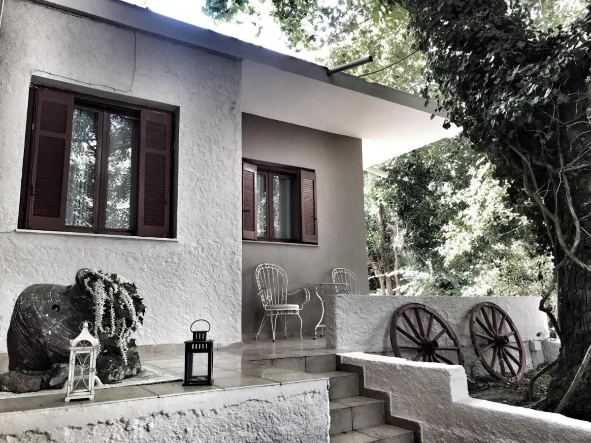 Hotel Kastri Garden Apartment Loutra Edipsou  Esterno foto